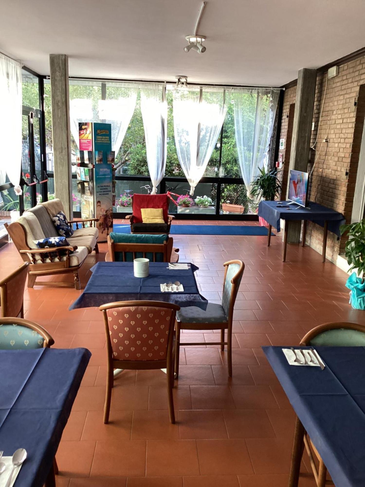Hotel Villa Alexandra 벨레지아아지마리나 외부 사진