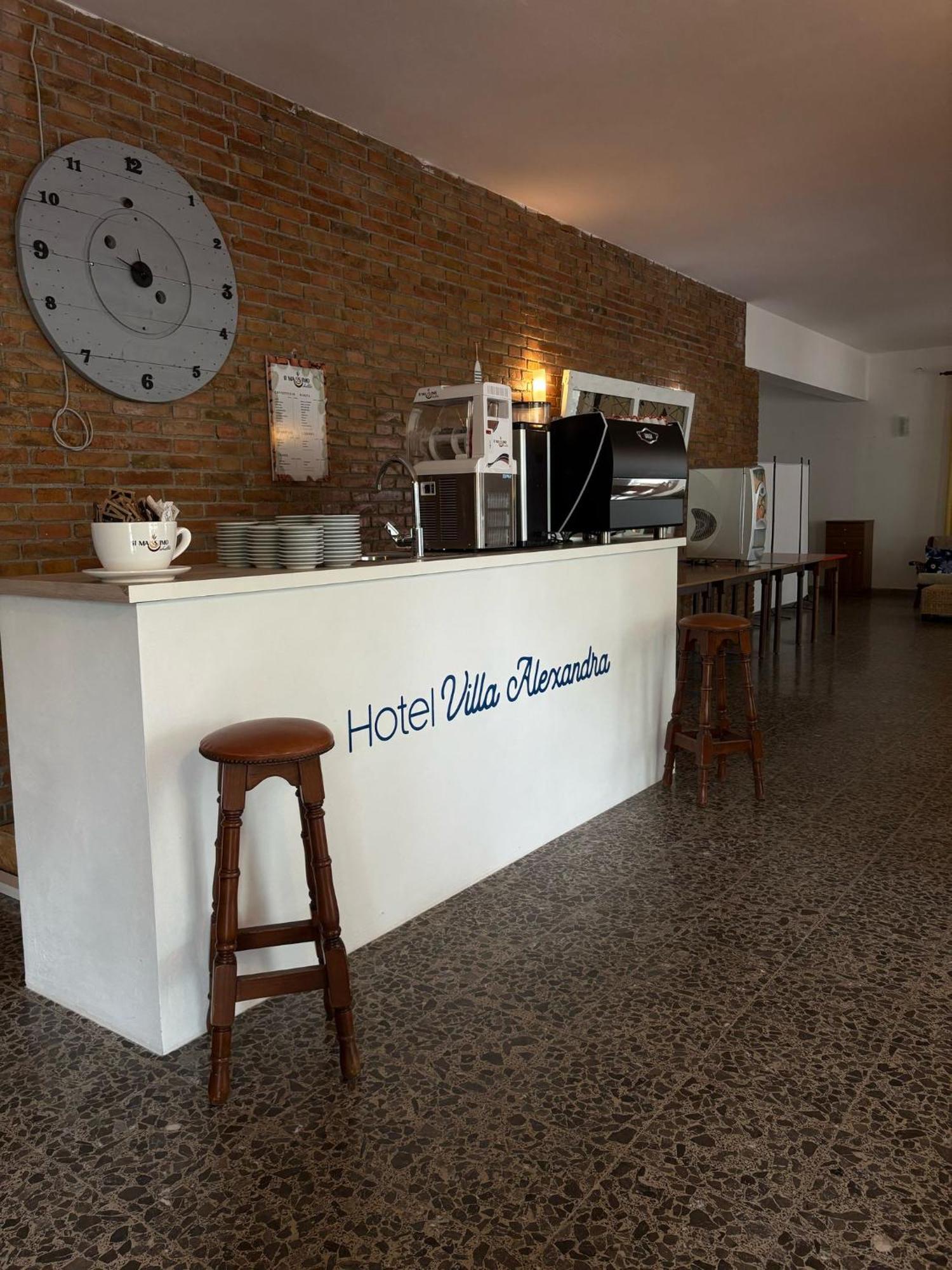 Hotel Villa Alexandra 벨레지아아지마리나 외부 사진